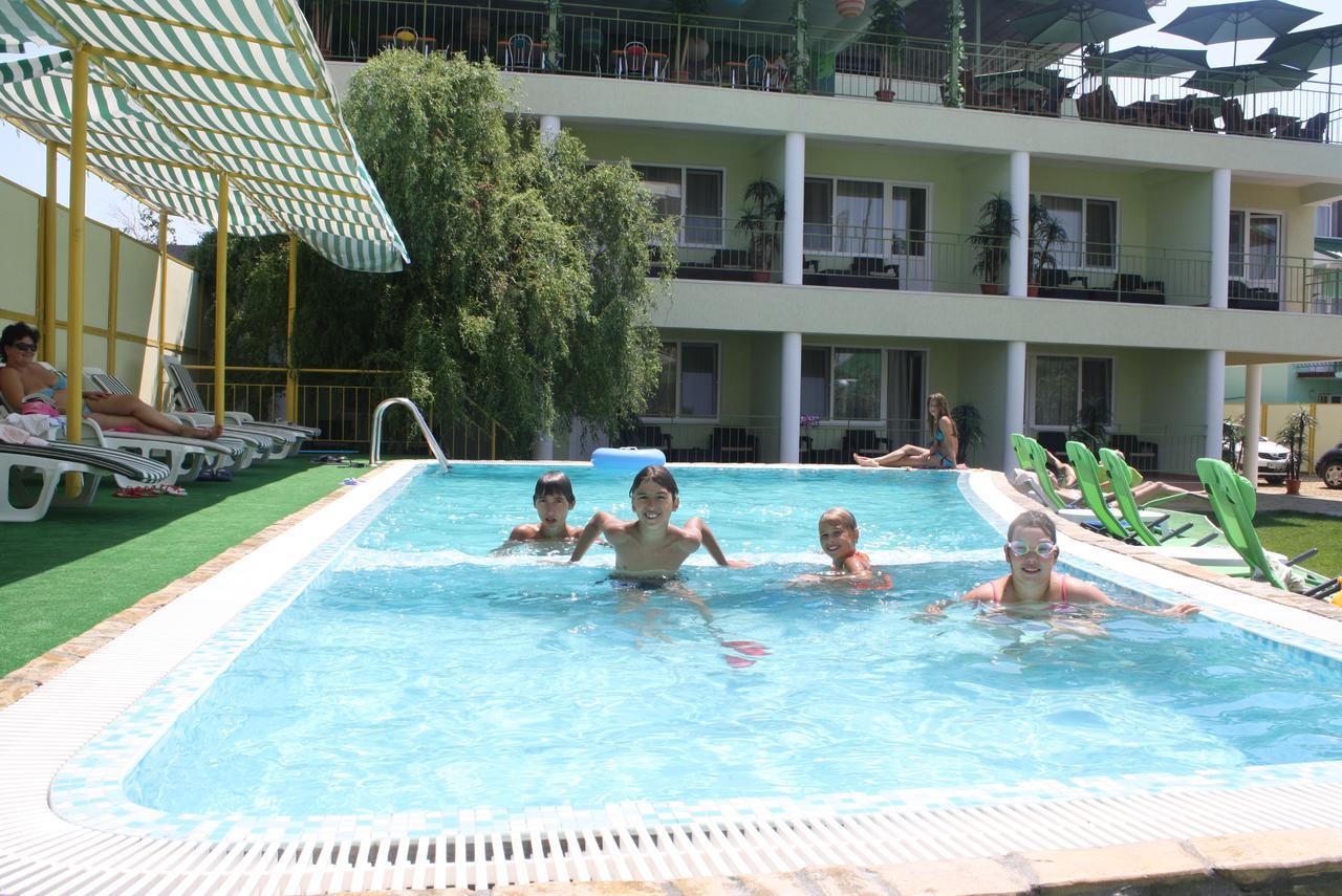 Green Hotel-Club Bugaz Exterior foto